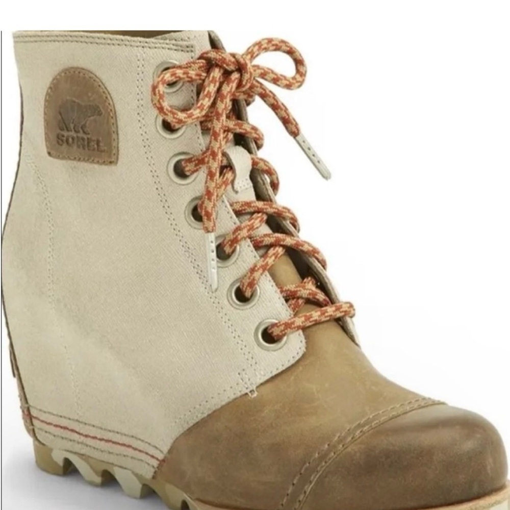 Sorel 1964 Premium Canvas Wedge FOSSIL-SANGUINE SOREL's iconic 1964 Premium boot - Picture 2 of 10